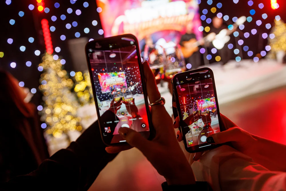 Zespół muzyczny podczas BGaming Winter Wonderland